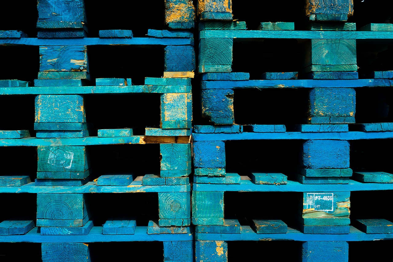 wood pallets, 4k wallpaper 1920x1080, free wallpaper, desktop backgrounds, mac wallpaper, blue, wallpaper 4k, windows wallpaper, pallets, wallpaper hd, beautiful wallpaper, laptop wallpaper, hd wallpaper, 4k wallpaper, texture, wallpaper, full hd wallpaper, cool backgrounds, free background, background