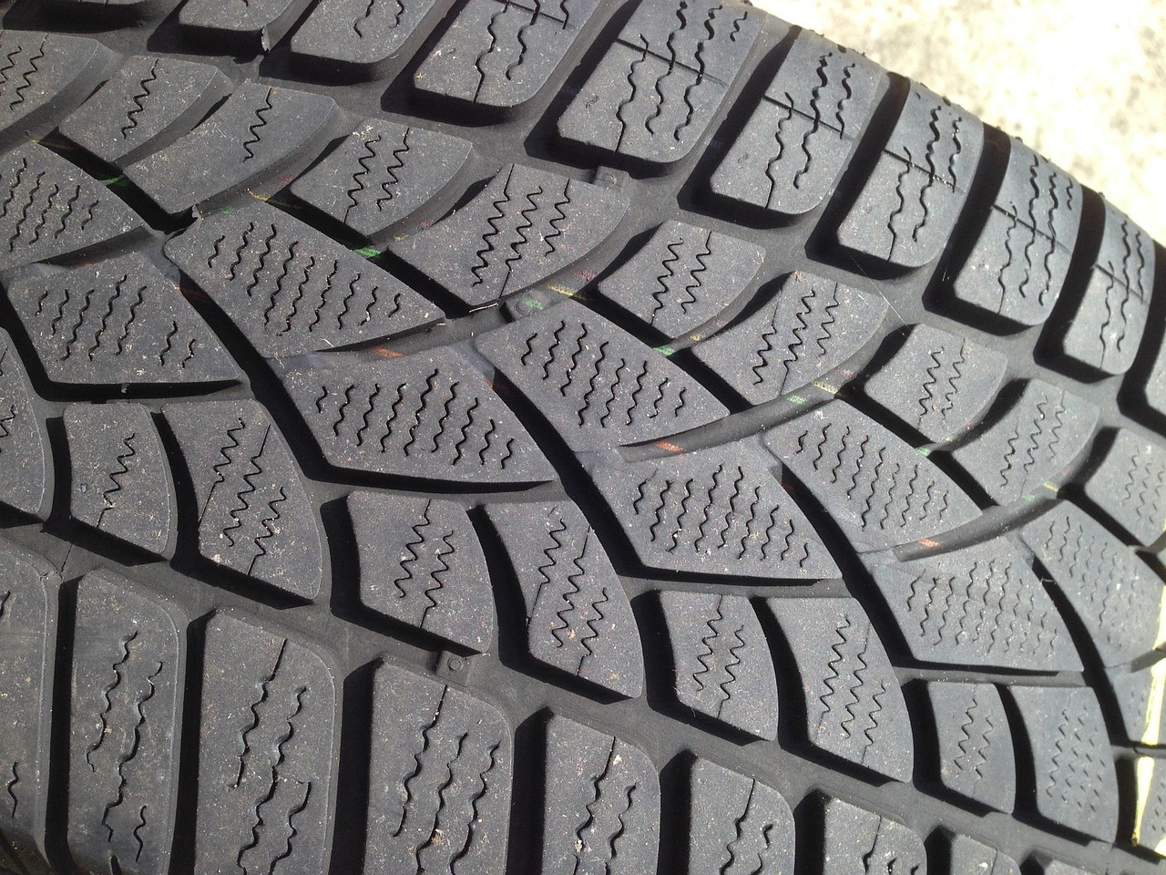 winter tyre, profile, tread, tread, tread, tread, tread, tread