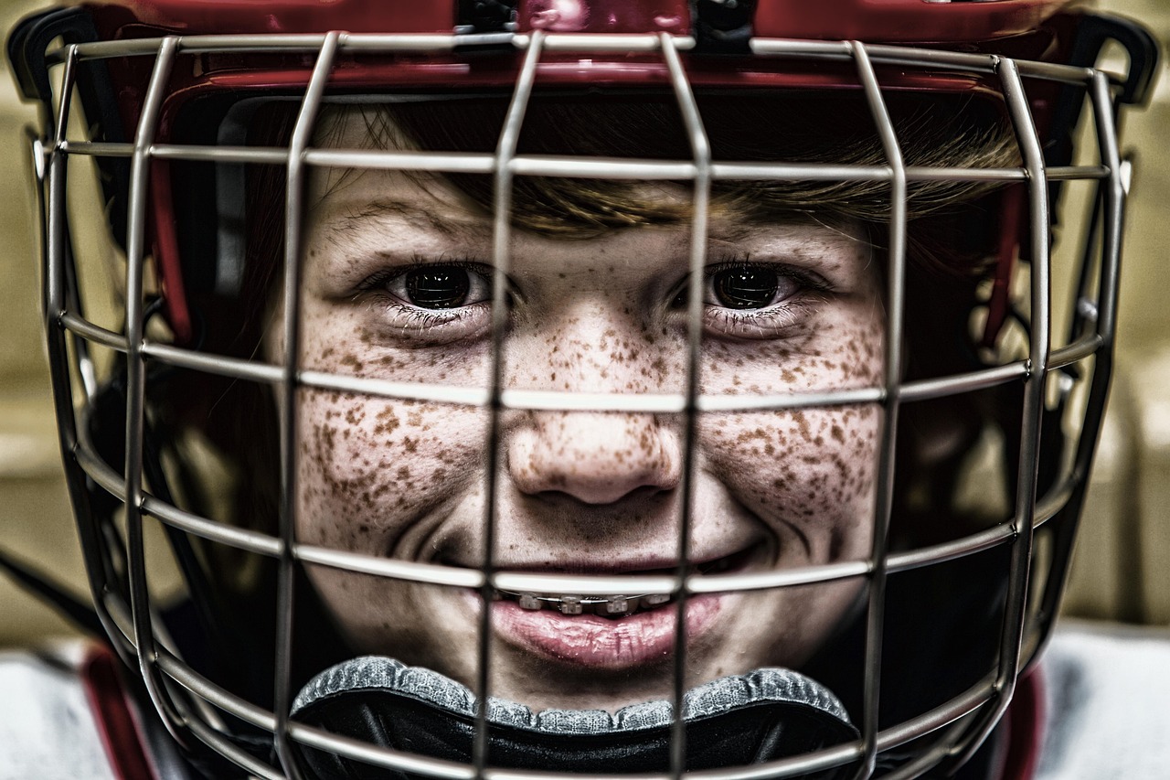 hockey, helmet, face, sport, portrait, grid, hockey player, freckles, boy, athlete, freckled face, braces, hockey, hockey